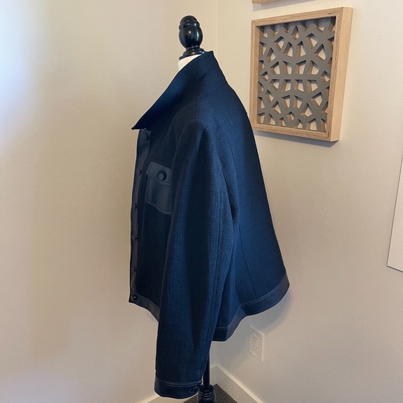 Karl Lagerfeld NWOT Vegan Blazer / Jacket with Faux leather Trim - Picture 5 of 11